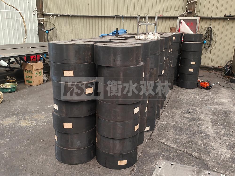 隔震层隔震支座