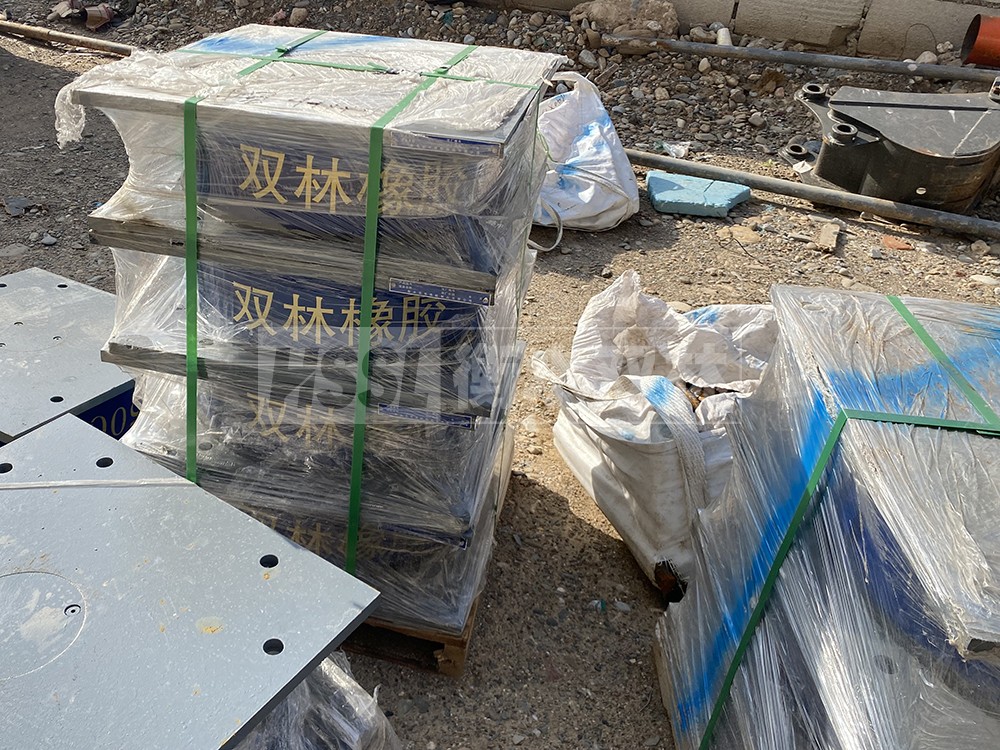 钢结构房建筑抗震支座生产厂家
